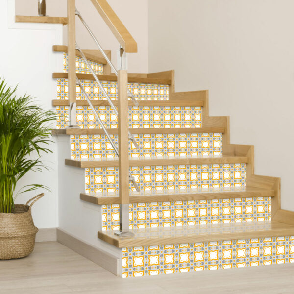 Adhésif pour contremarche d'escalier - Motif carreaux de ciment Fleur de plume gris et jaune - Mon Carré Créatif